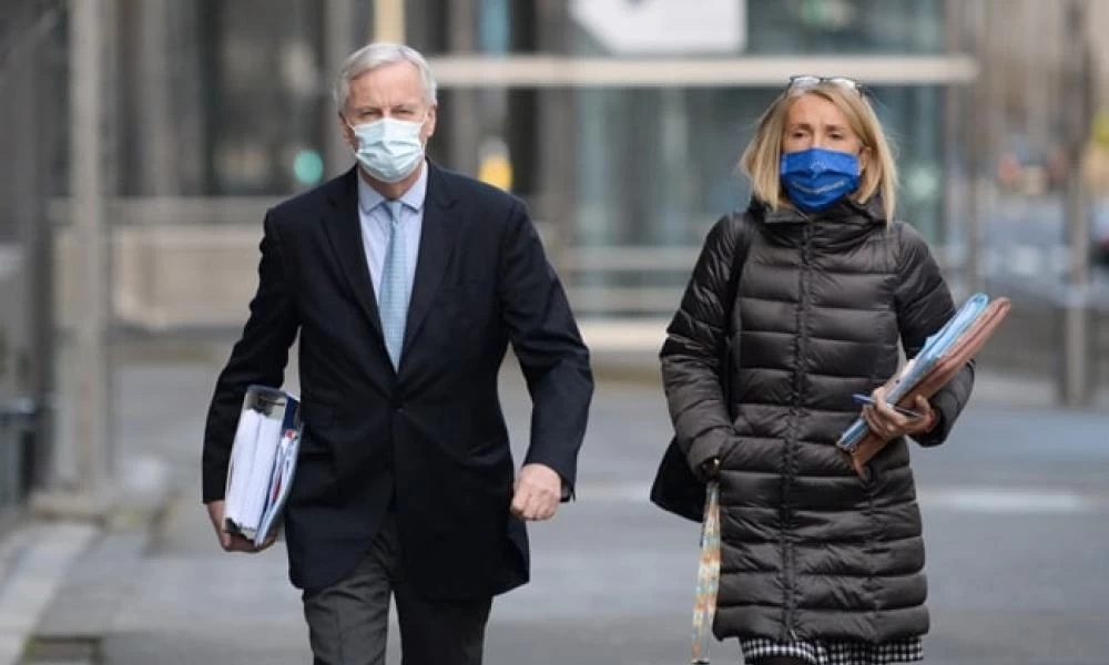 Brexit: Στη δημοσιότητά η εμπορική συμφωνία με την Ευρώπη